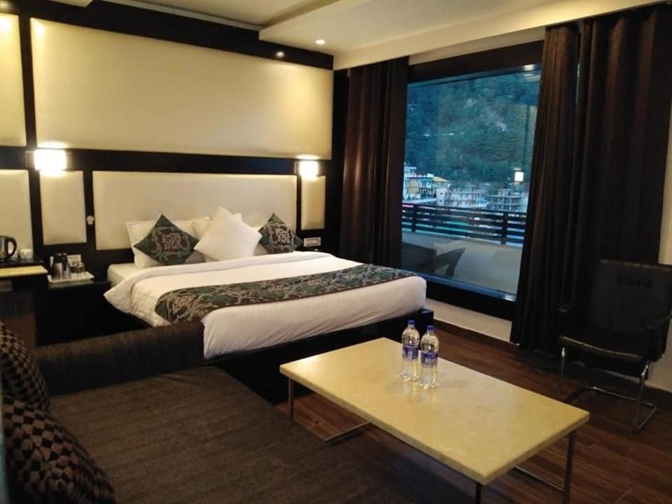 Hotel Black Magic Dharamshala Buitenkant foto